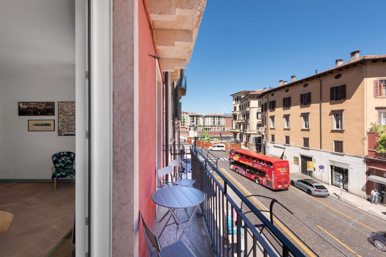 Flats4Rent Carla'S Apartments 维罗纳 外观 照片